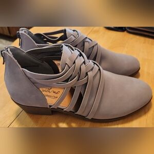 Walk With Me By Coldwater Creek Gray Booties